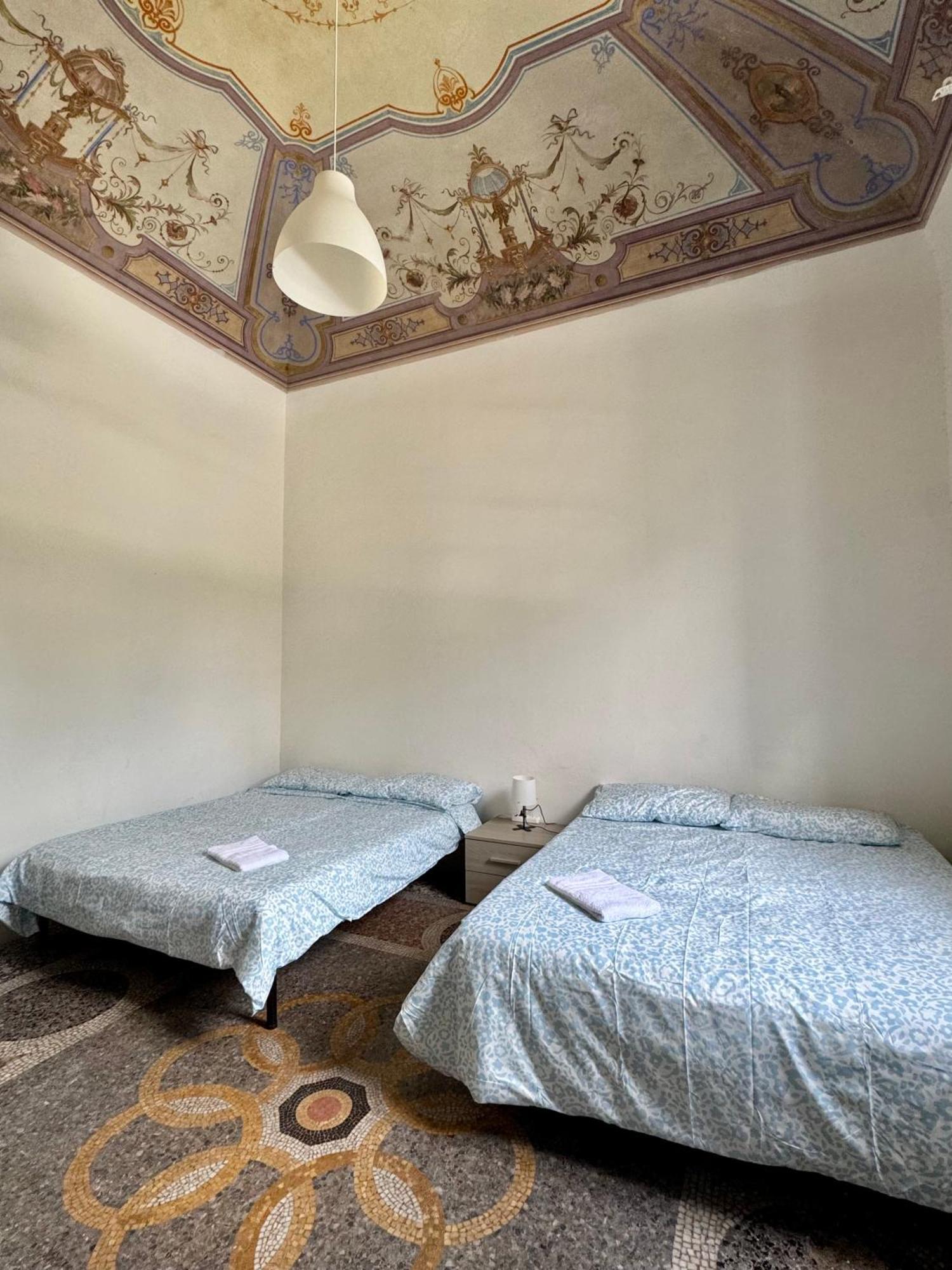 Homestay Affittacamere La Stazione *